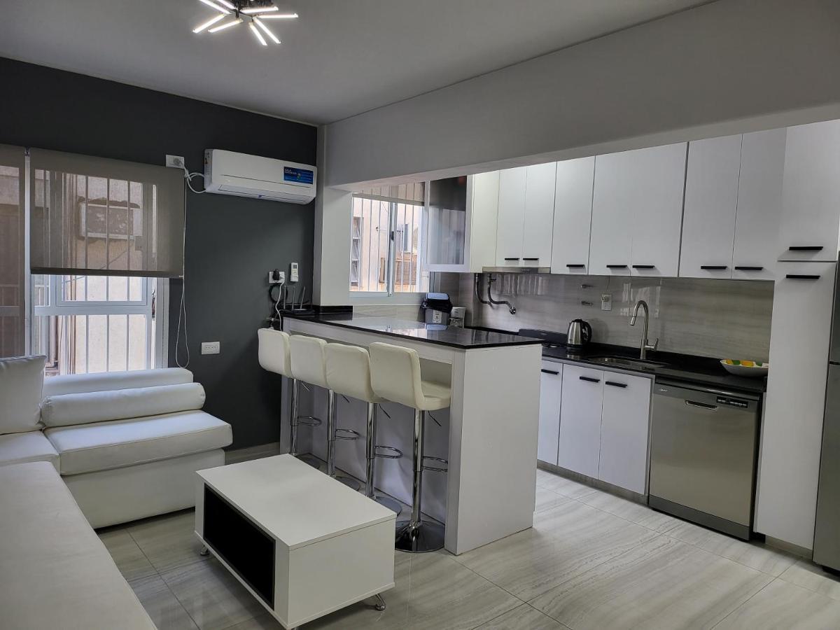 Departamento Centrico, Pasos Peatonal Apartment Mendoza Luaran gambar